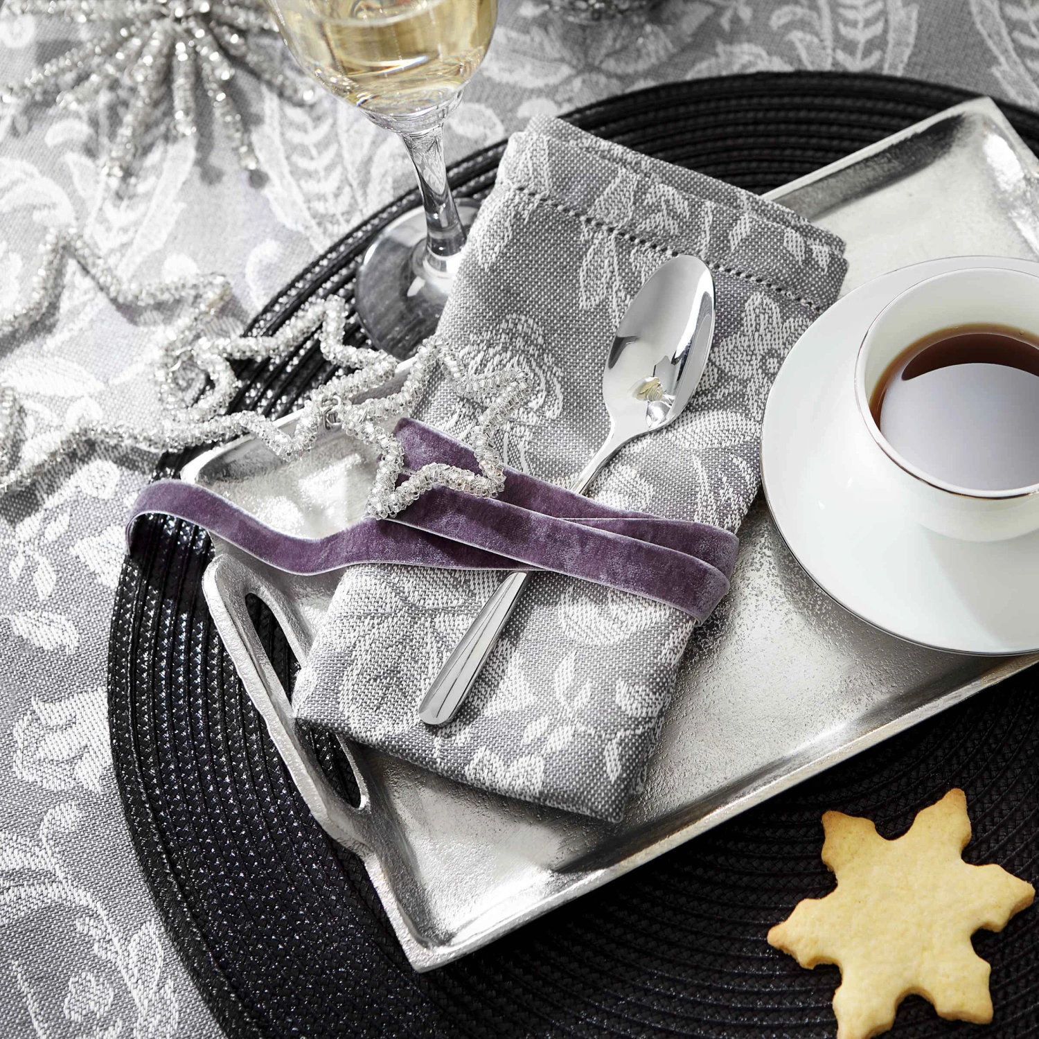 Deko-Tablett L 29 X B 17cm BANQUET In Silber 2 Deko-Tablett L 29 X B 17cm BANQUET In Silber – Bild 2