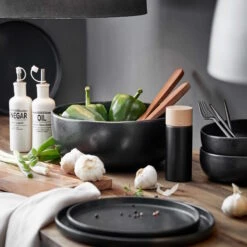 Essigflasche 240ml KARLTON BROS. In Weiß 5 Essigflasche 240ml KARLTON BROS. In Weiß -Butlers butlers essigflasche 240ml karlton bros in weiss 2