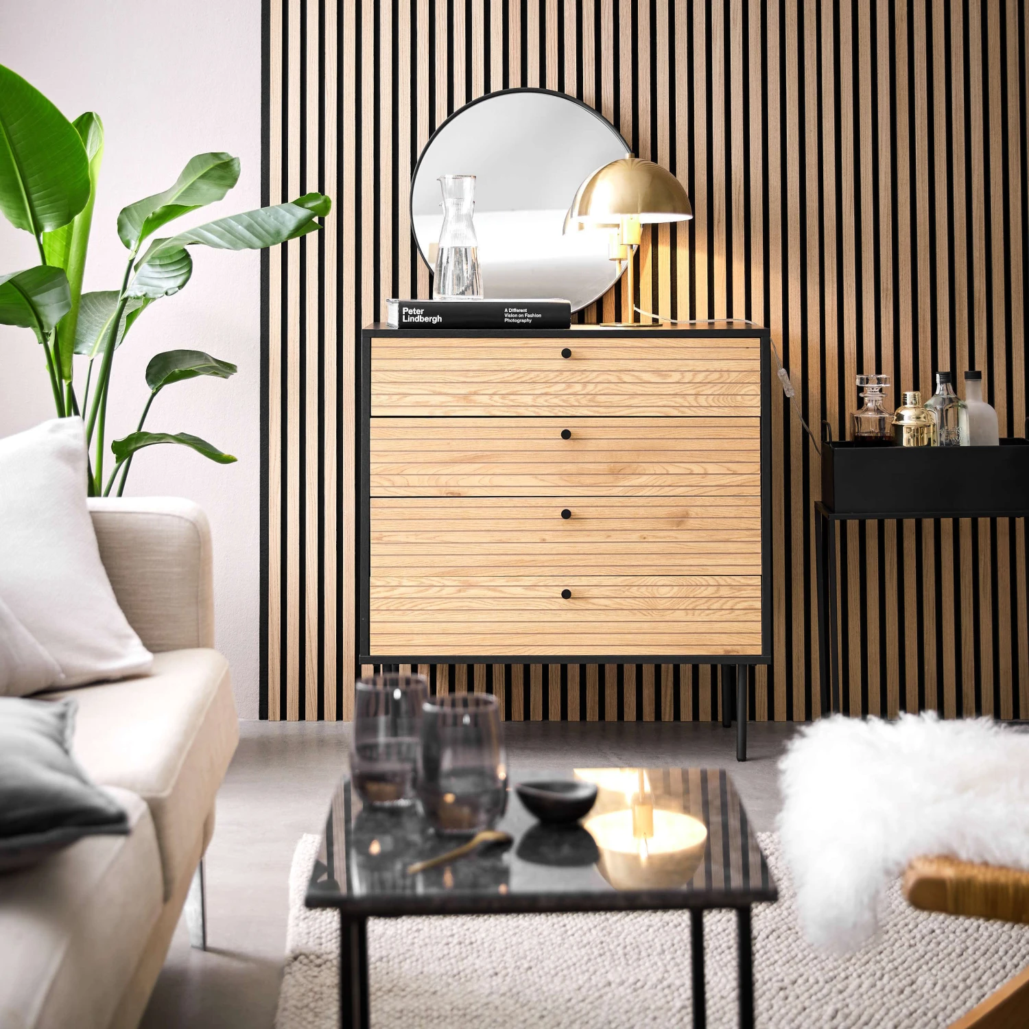 Kommode Mit 4 Schubladen MODERNIST In Schwarz-Natur 2 Kommode Mit 4 Schubladen MODERNIST In Schwarz-Natur – Bild 2