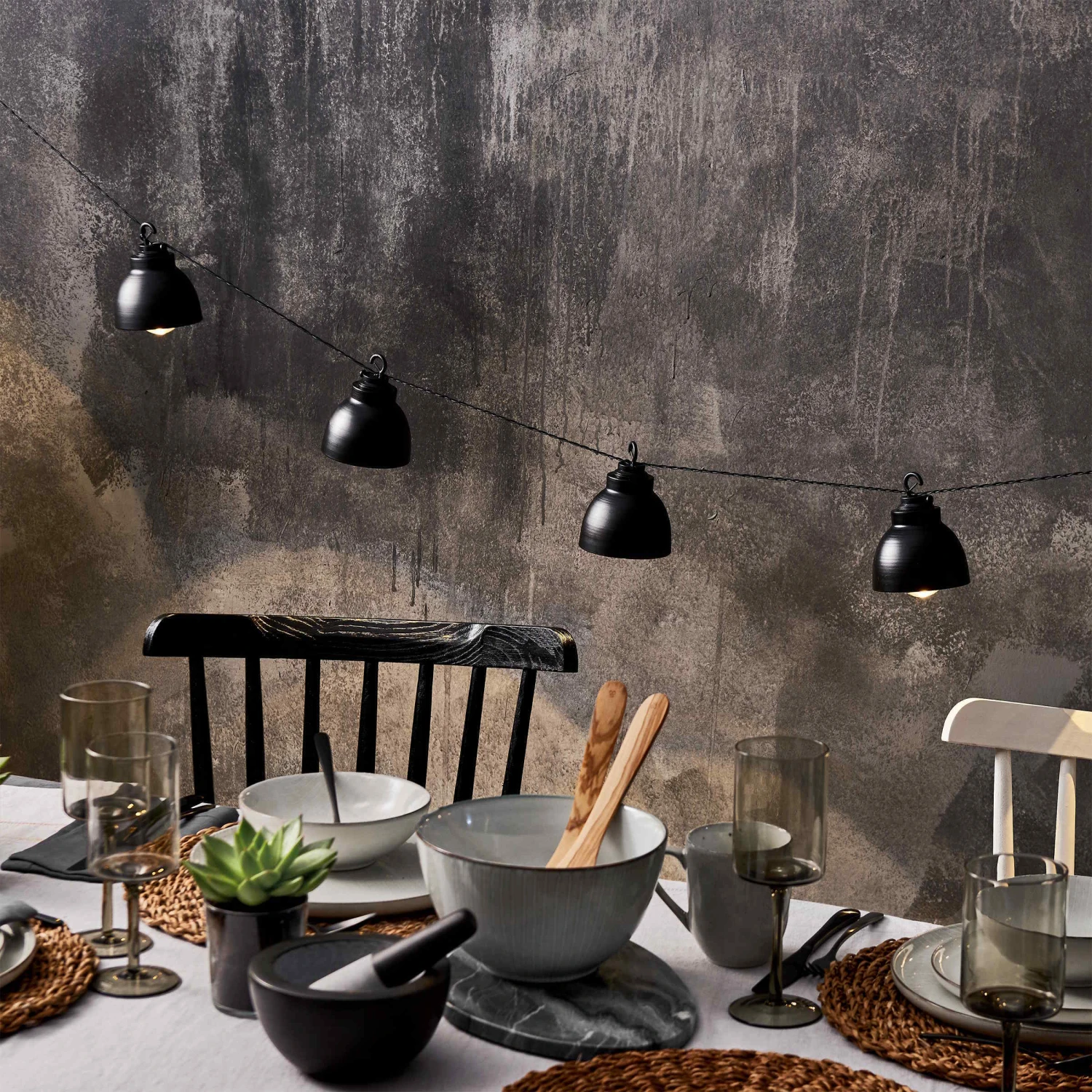 Metall-Lampenkette Mit Stecker WAREHOUSE In Schwarz 6 Metall-Lampenkette Mit Stecker WAREHOUSE In Schwarz – Bild 6